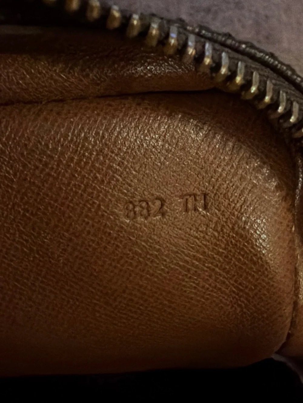 Louis Vuitton compact louis